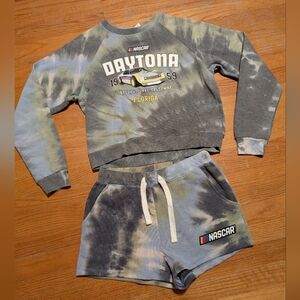 Women’s NASCAR Daytona Jogging Shorts Cropped Sweatshirt Tie Dye Medium